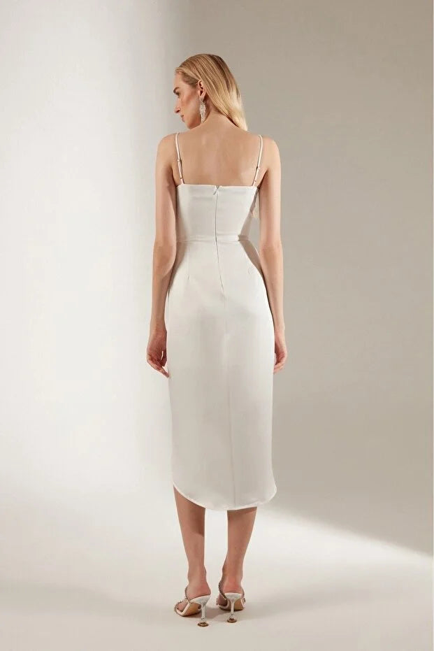 Solomia | Vestido Midi con Falda Asimétrica